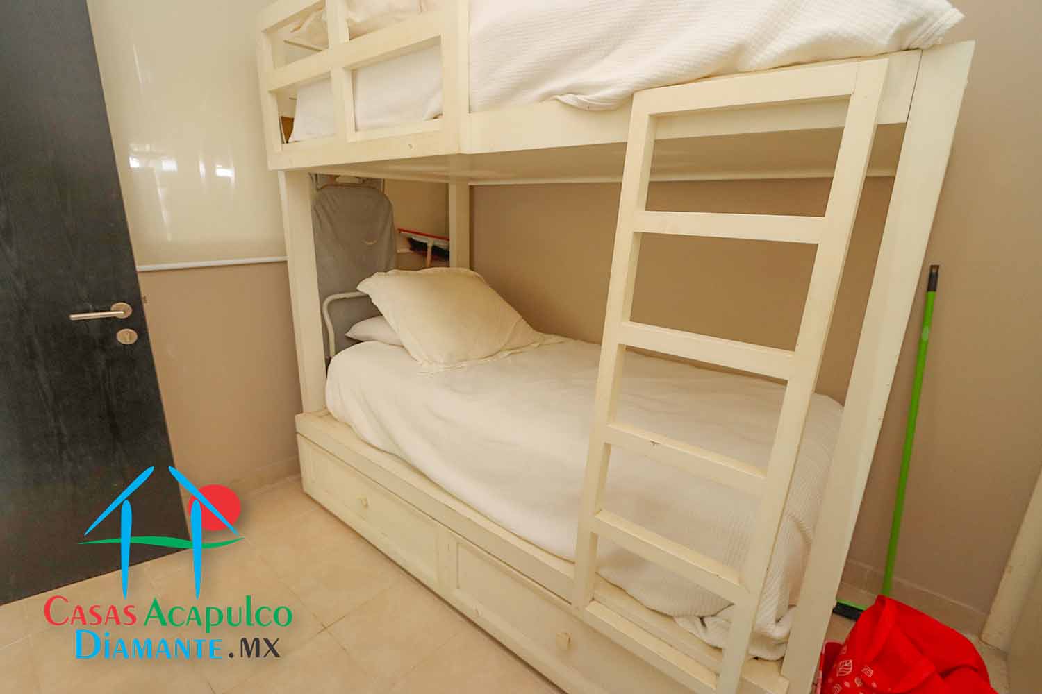 Amarinthos 2 PH 2 - Cuarto de servicio 2